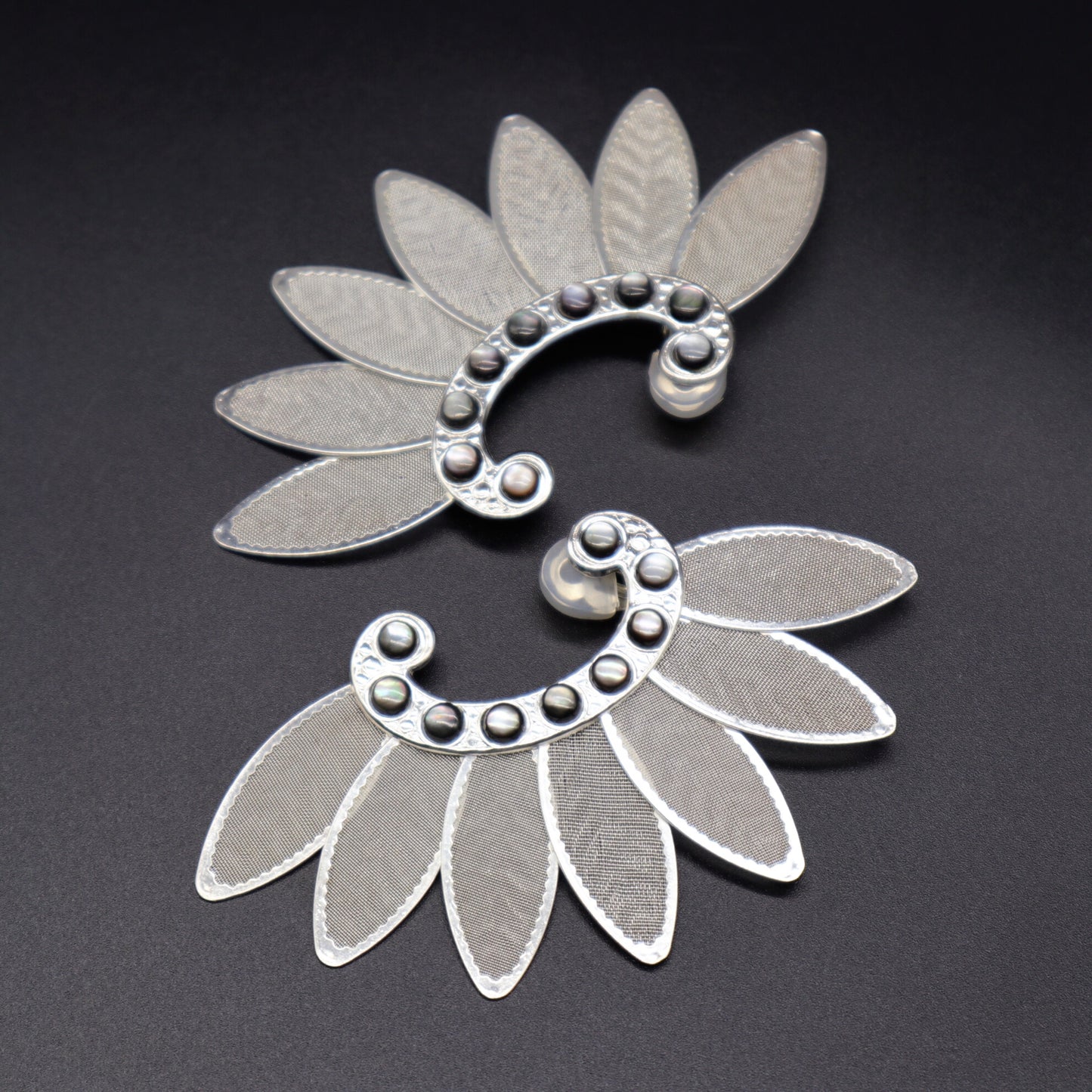 【Nara】Lotus Statement Clip-on Earrings