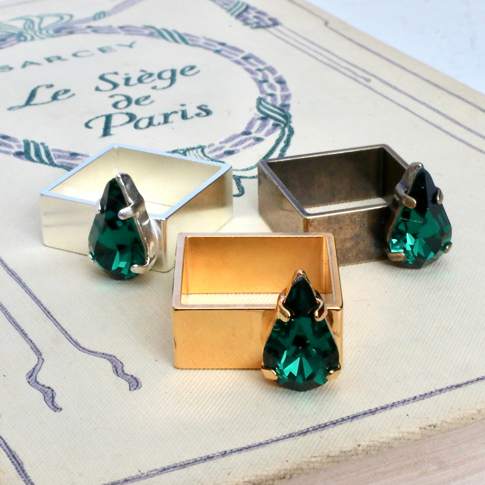 SquareRing】スクエアリング ドロップ M エメラルド – IMUKA TIMUKAT PARIS