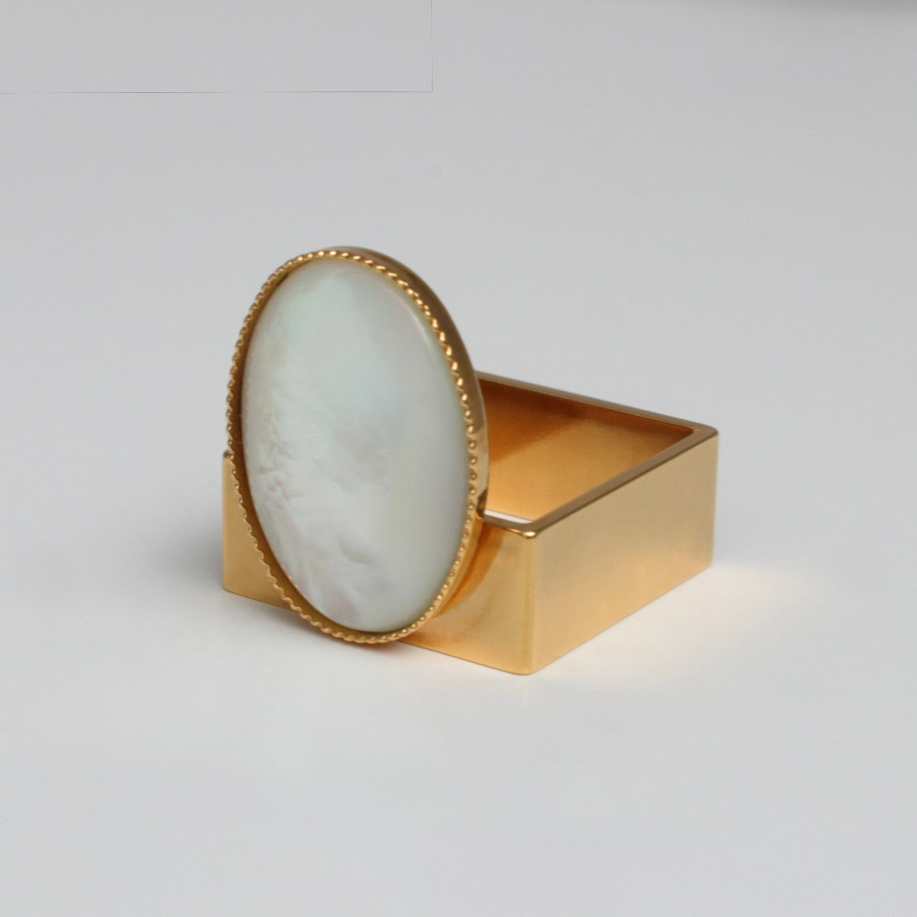 【SquareRing】Nacre Blanche L