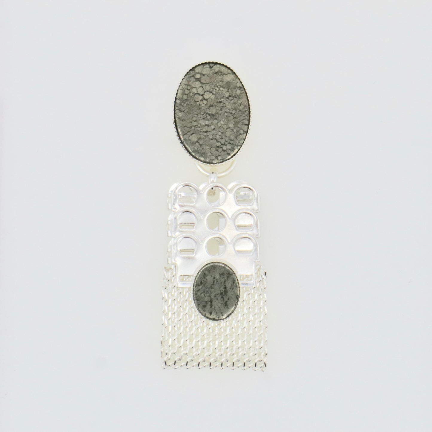 【La Fortezza】Dangling Clip-on Earrings