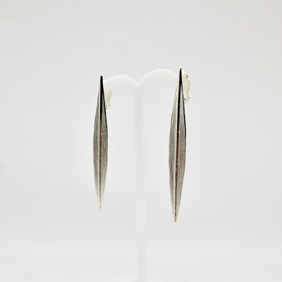 【Pallade et il Centauro】Boucles d'oreilles Clip Feuille L