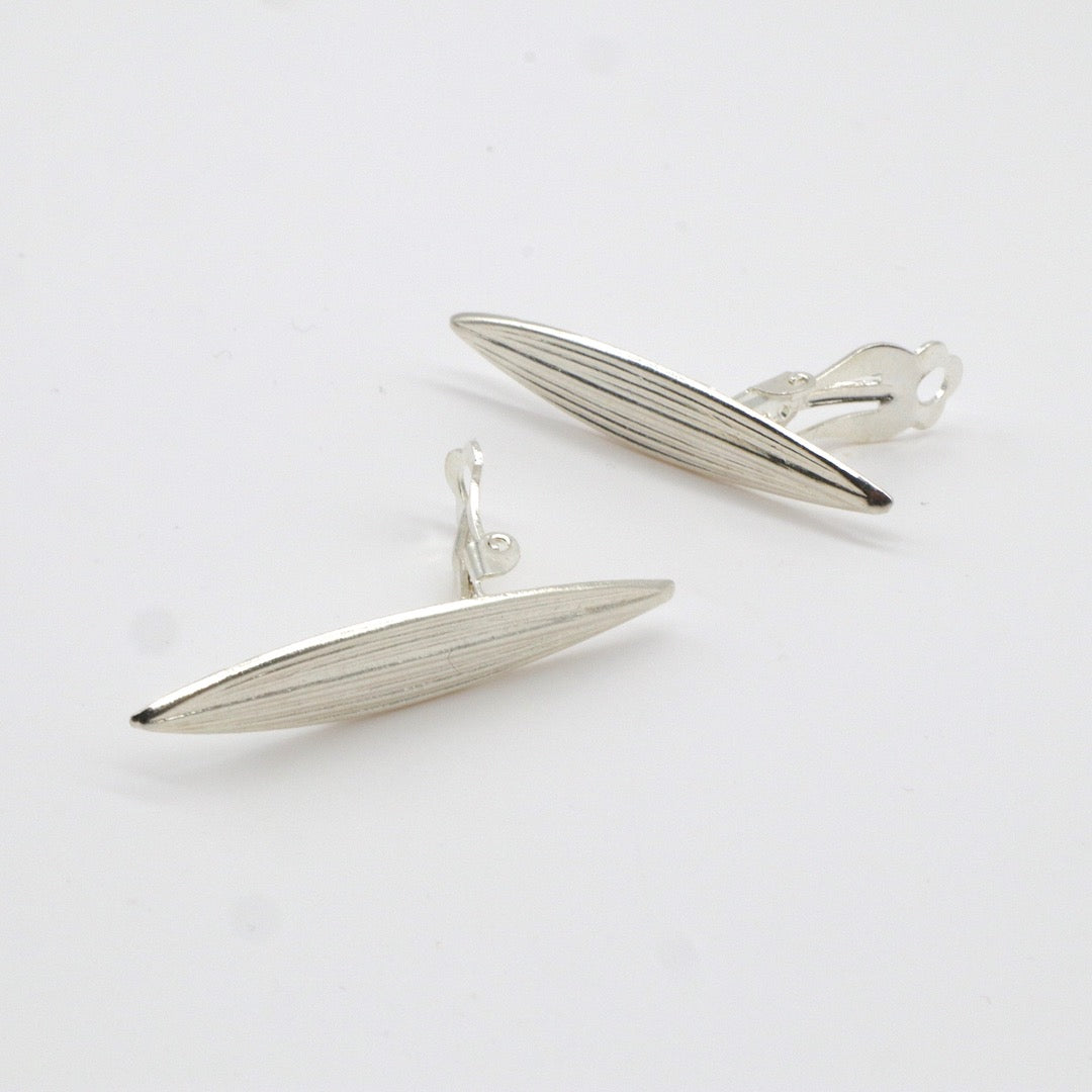 【Pallade et il Centauro】Boucles d'oreilles Clip Feuille S