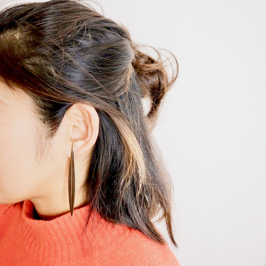 【Pallade et il Centauro】パラスとケンタウロス リーフ ピアス L