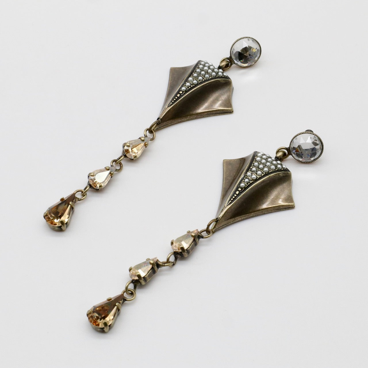 【Papillon de Mer】Crystal Pierced Earrings