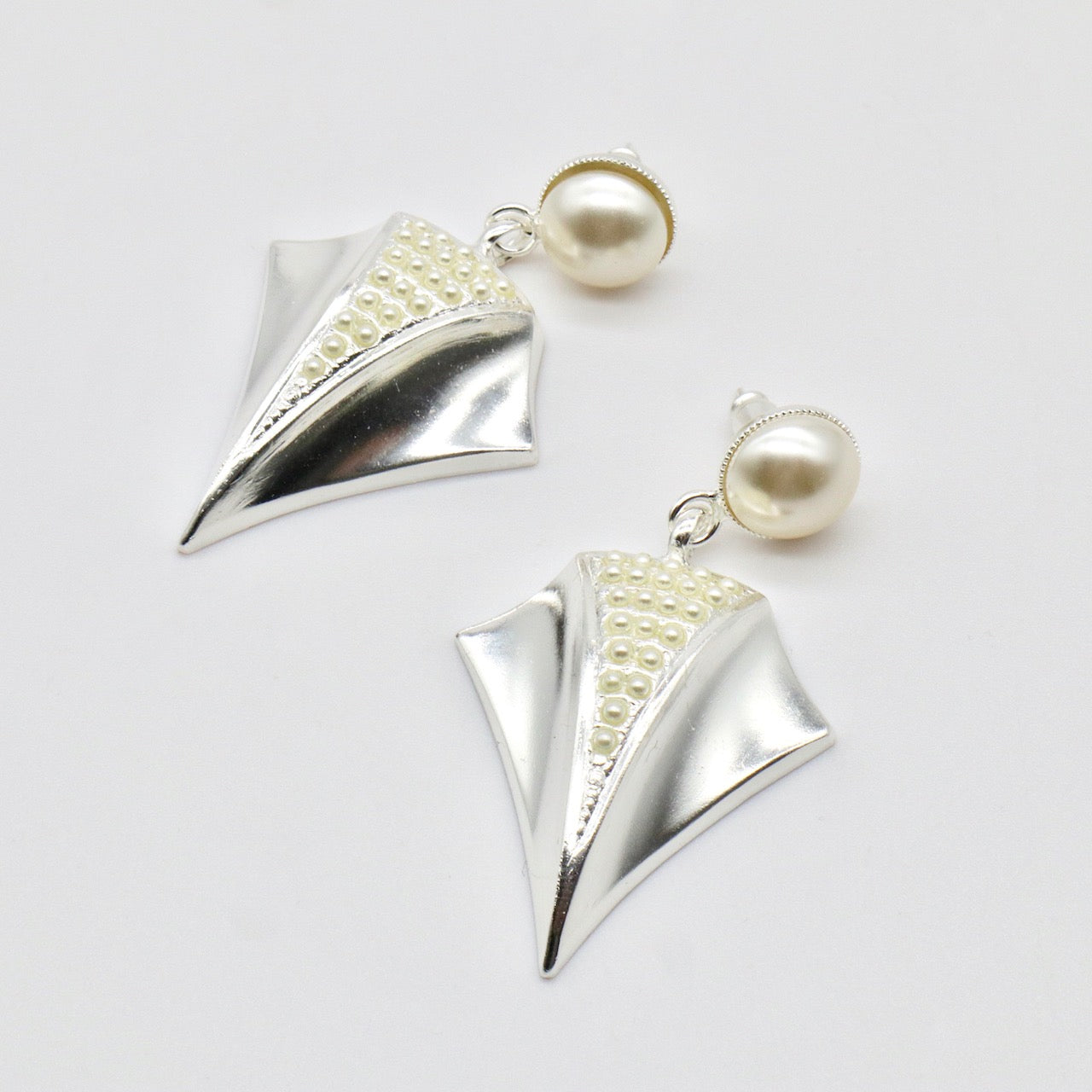 【Papillon de Mer】Boucles d'oreilles Percées Single
