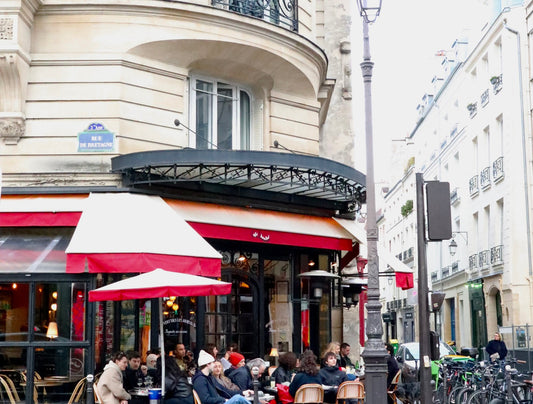 パリという街が教えてくれること