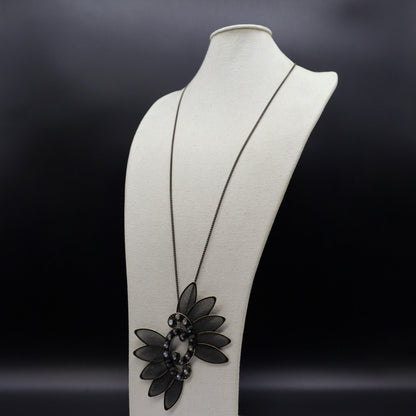 [Nara] Lotus Long Pendant Necklace