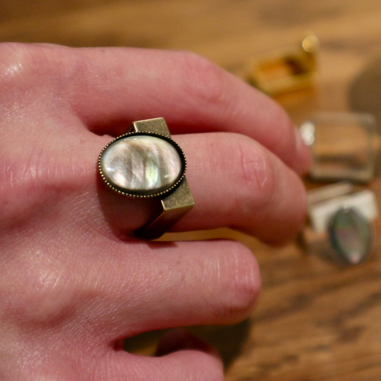 【SquareRing】Black Mother of Pearl L