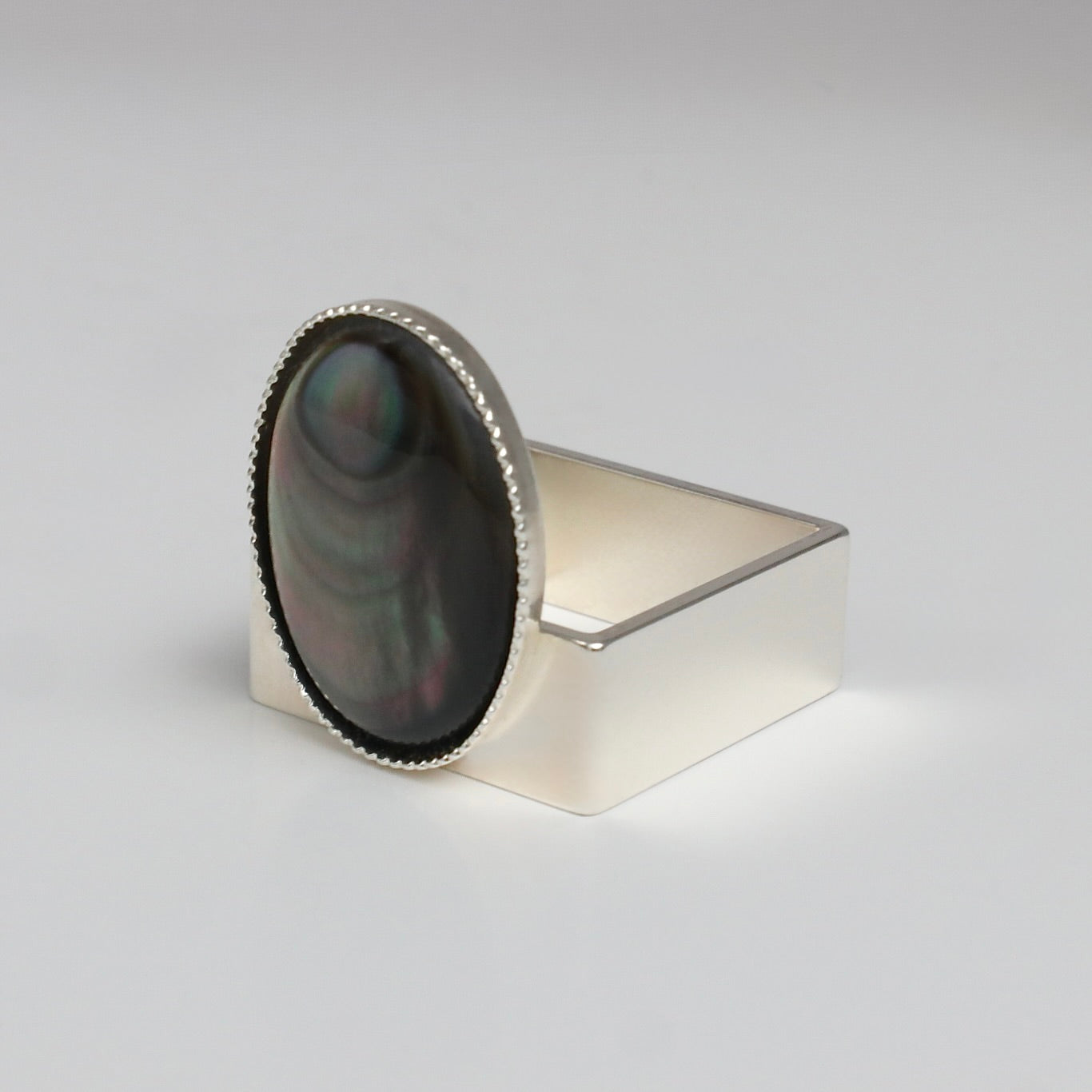 【SquareRing】Black Mother of Pearl L