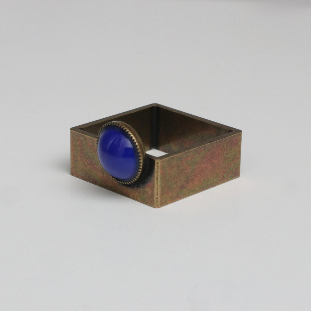 [SquareRing] Vintage Navy Blue L
