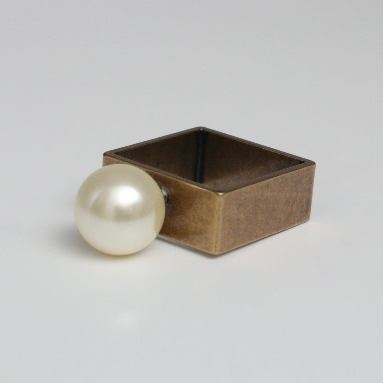 【SquareRing】Large Pearl