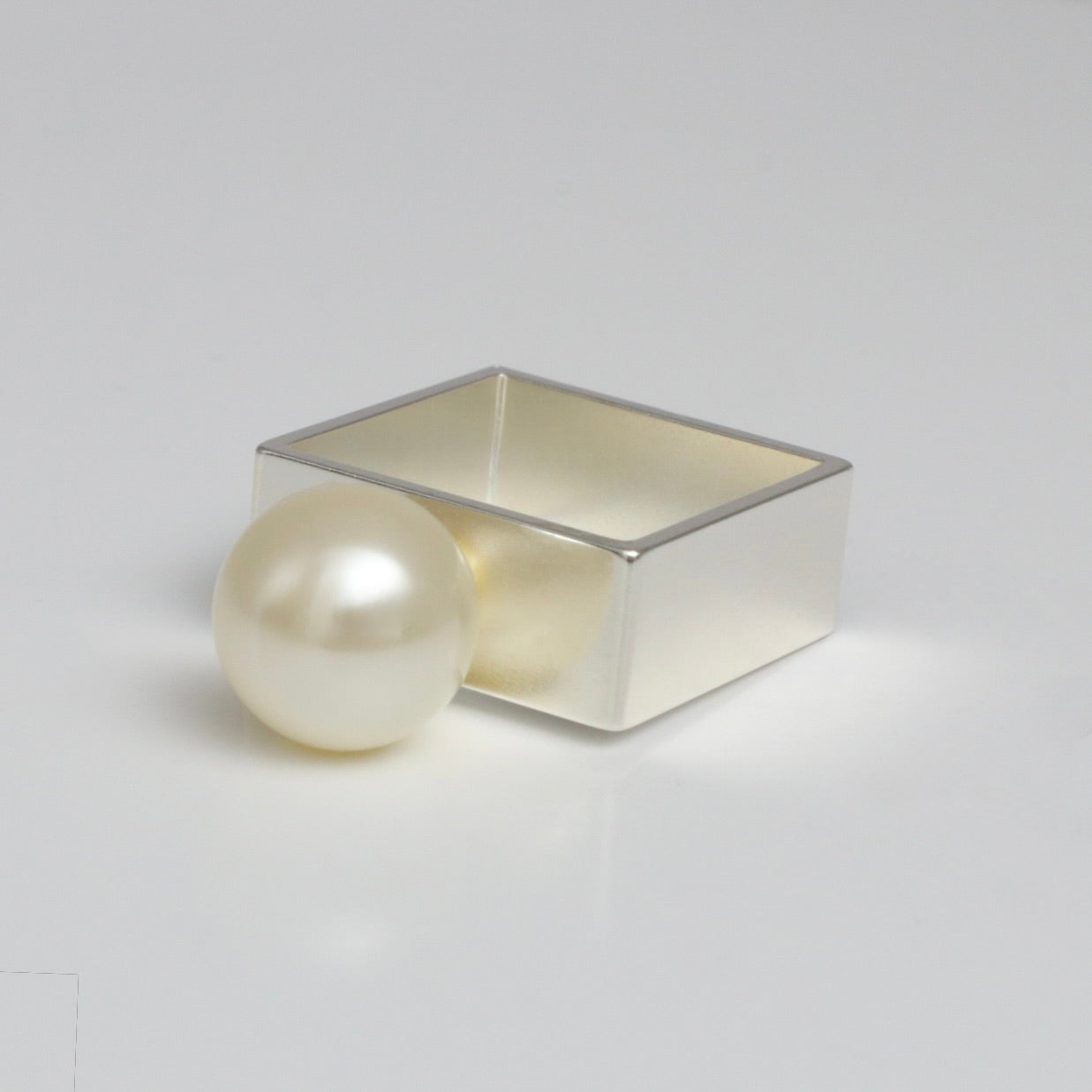 【SquareRing】Large Pearl