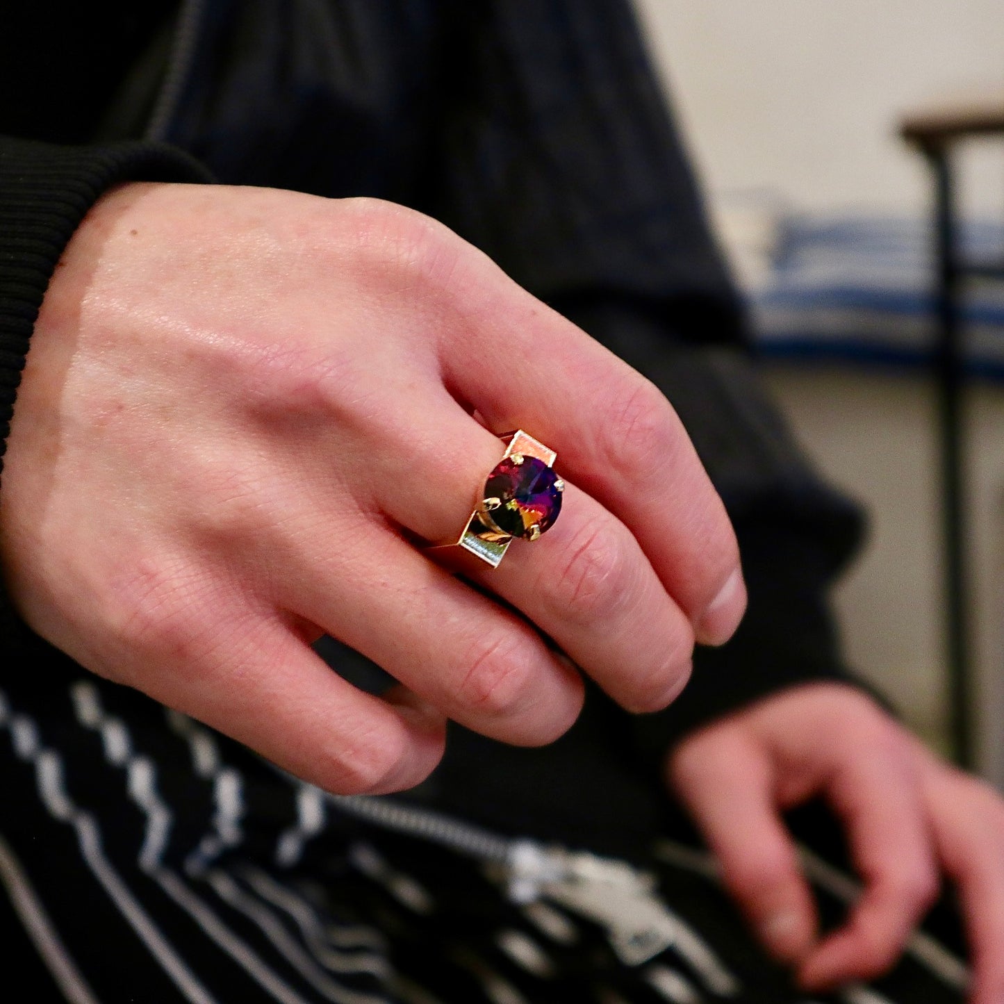 【SquareRing】スクエアリング ラウンド ストーン L イリディセントパープル
