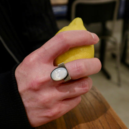 【SquareRing】スクエアリング ホワイト マザー オブ パール L