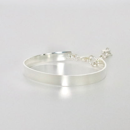 【The Bracelet】ザ・ブレスレット